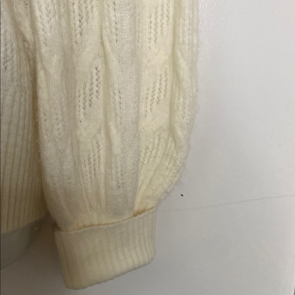 Express Cream Ribbed Knit Crew Neck Sweater - Picture 4 of 7